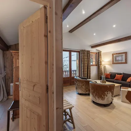 Apartment De Charme Traversant A Moriond, Proche Remontees Et Commerces - Fr-1-563-145 Courchevel